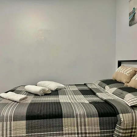 Cozy Room In A Quiet Neighbourhood Toronto Exterior photo